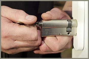 Grand Boulevard IL Locksmith Store Grand Boulevard, IL 773-757-5508